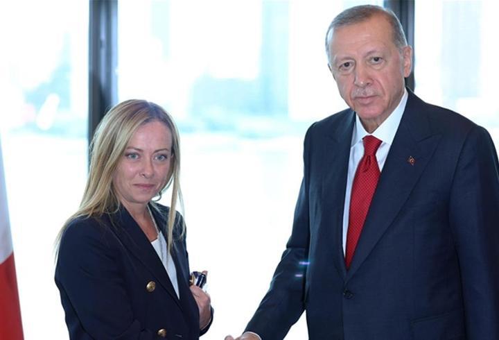 Cumhurbaşkanı Erdoğan'dan 'barış' diplomasisi! Meloni ile görüştü