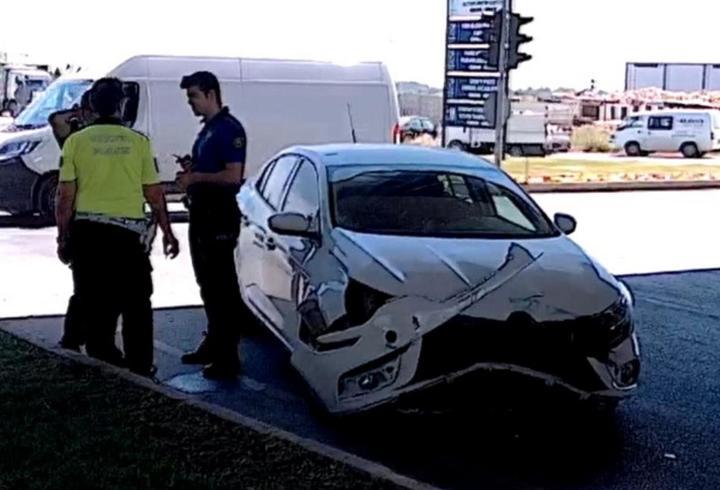 Manavgat'ta kaza: 2 yaralı