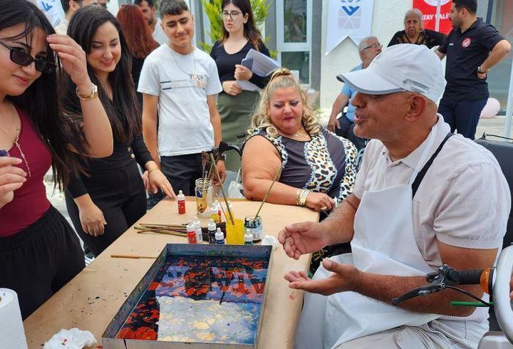 Engelliler Haftası'nda umut, sanatla yeşerdi 