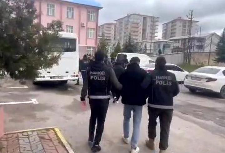 Sivas'ta uyuşturucuya 8 tutuklama