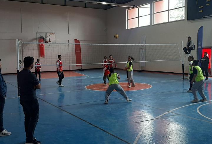 Ortaköy ilçesinde voleybol turnuvası düzenlendi
