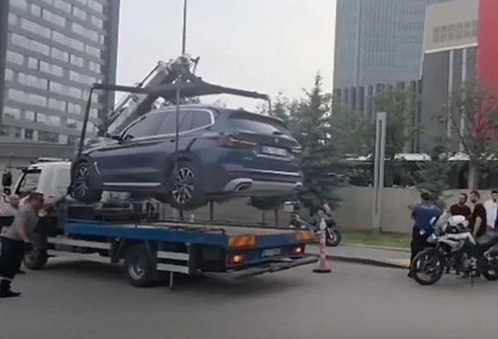 Ambulansa yol vermeyen düğün konvoyuna ceza yağdı! Bakan Yerlikaya'dan yeni yasa uyarısı