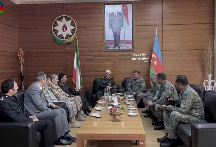 Azerbaycan ve İran ortak askeri tatbikat başlattı