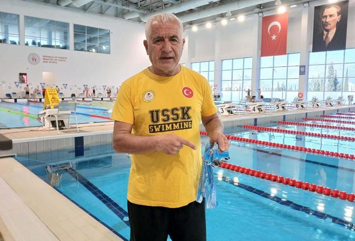 Hataylı milli yüzücü, birinciliğini babasına ithaf etti