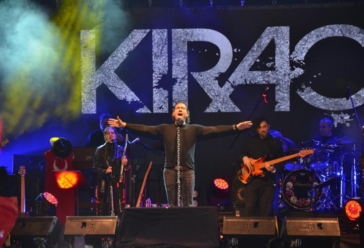 Şarkıcı Kıraç Kahramankazan’da konser verdi