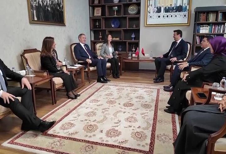 DEM Parti, siyasi partiler turuna başladı