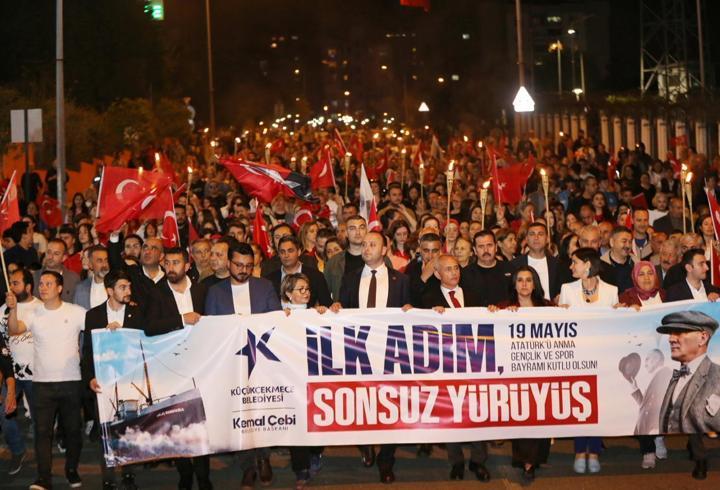 Küçükçekmece’de 19 Mayıs coşkusu