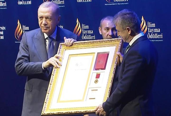 İlim Yayma Ödülleri için geri sayım