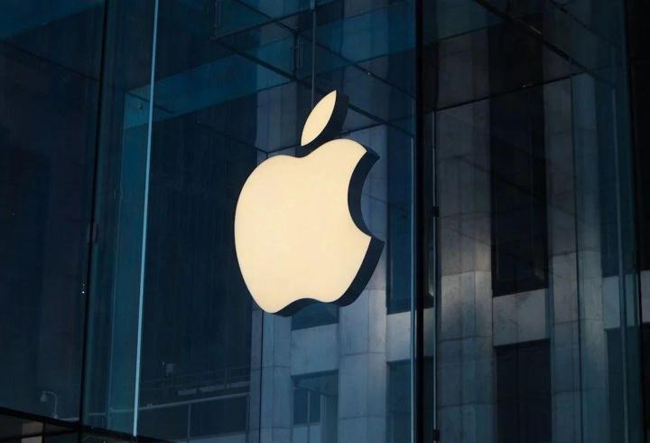 Trump, Apple’ın planlarını bozdu