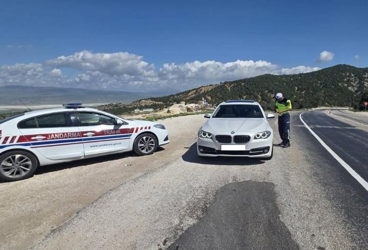 5 günde 90 araç trafikten men edildi
