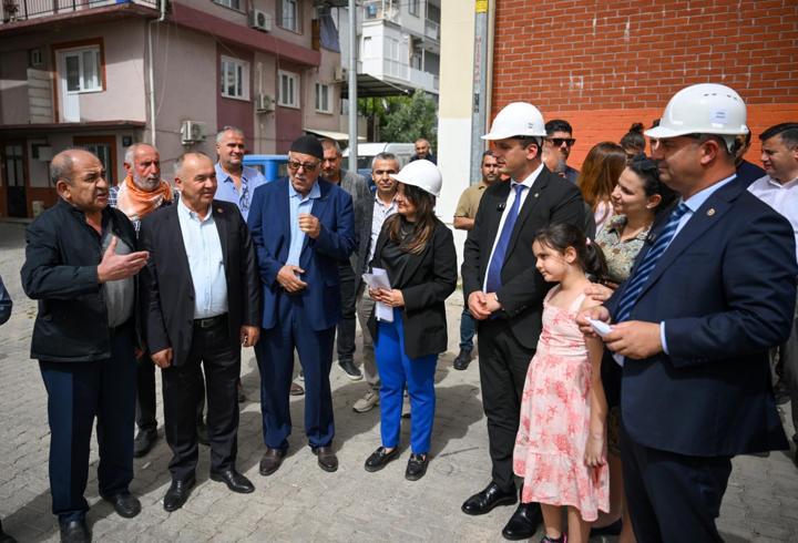 Bornova'da yatırım, dayanışma ve halkla buluşma turu