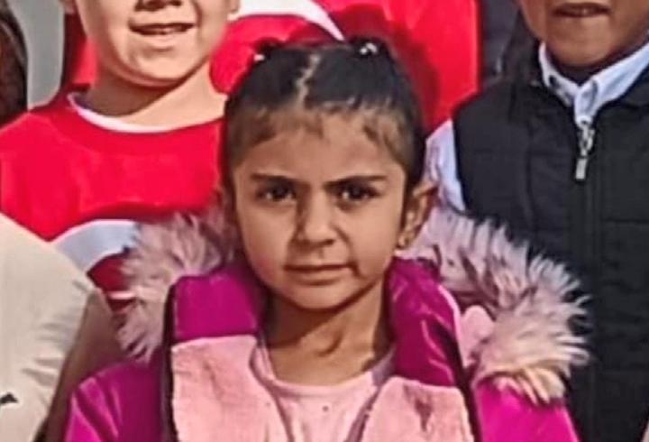 7 Yaşındaki Nur, Traktör Kazasında Hayatını Kaybetti