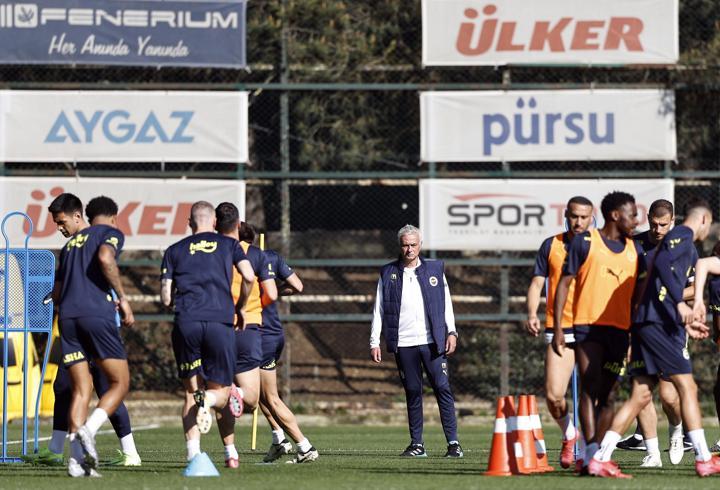 Fenerbahçe, Hatayspor maçı hazırlıklarına başladı