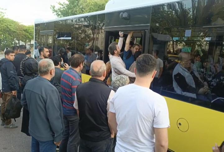 İstanbul'da özel halk otobüsleri bugün kontak kapattı