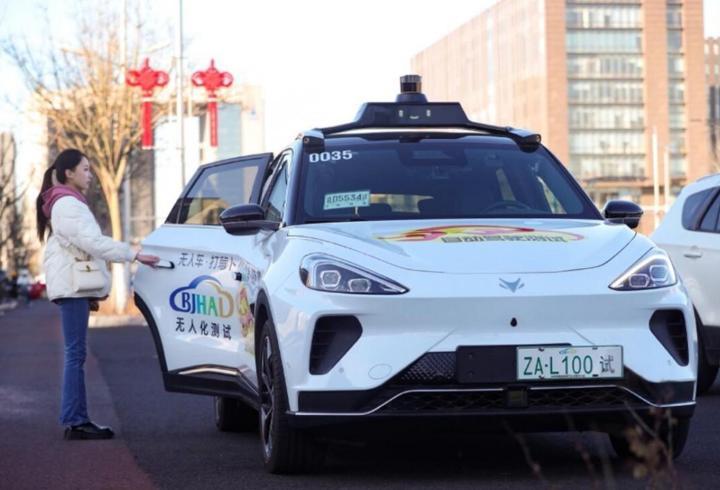 Baidu, otonom sürüşteki birikimini uluslararası arenaya taşıyor