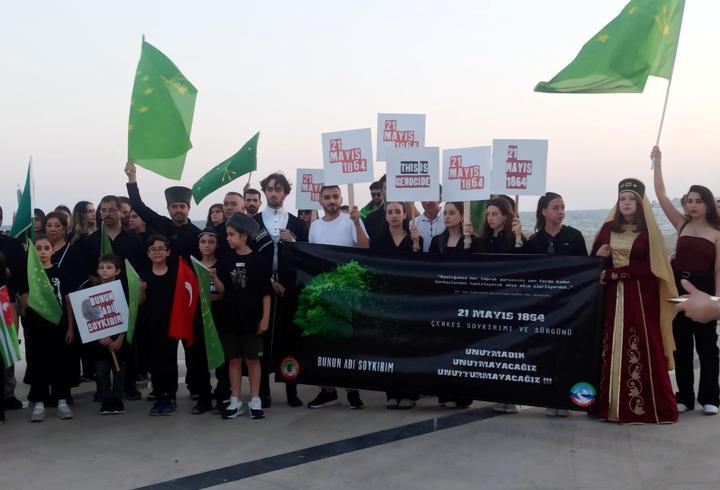 Mersin’de Çerkesler, ataları için yürüdü