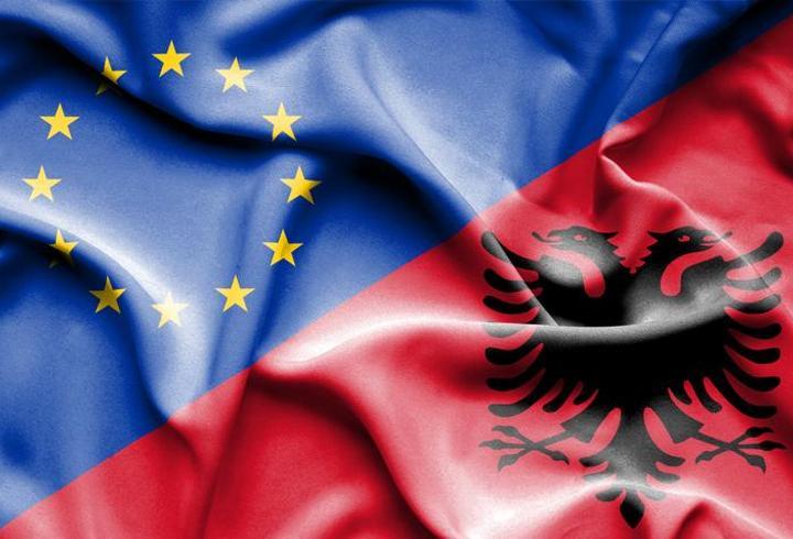 Arnavutluk, AB'ye üyelik müzakerelerinde yeni aşamada