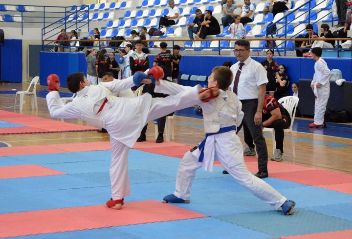 Anadolu Yıldızlar Ligi Karate İl Seçmeleri Manavgat'ta yapıldı