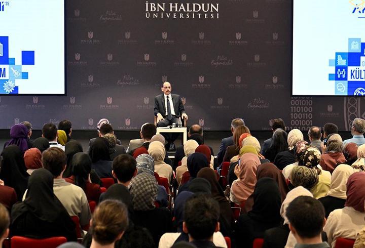 MİT Başkanı Kalın, İbn Haldun Akademi'nin son dersini verdi