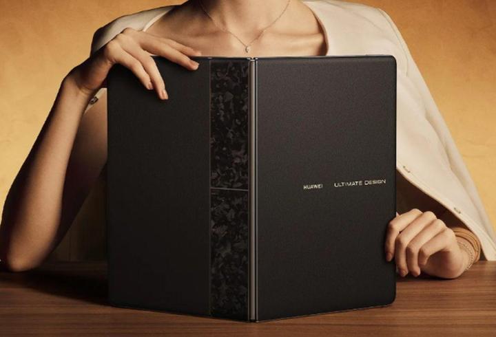 Dizüstü bilgisayar pazarına radikal bir adım attı