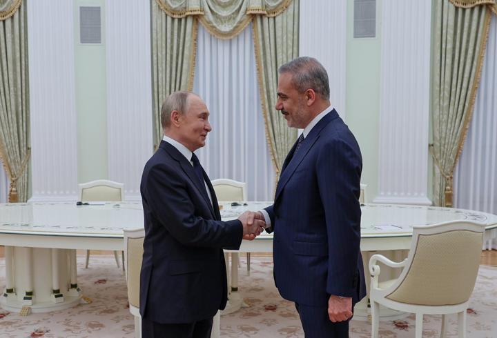 Bakan Fidan ve Putin Moskova'da Görüştü