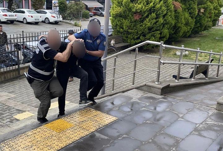Araçlardan değerli eşyalar çalan şüpheli tutuklandı