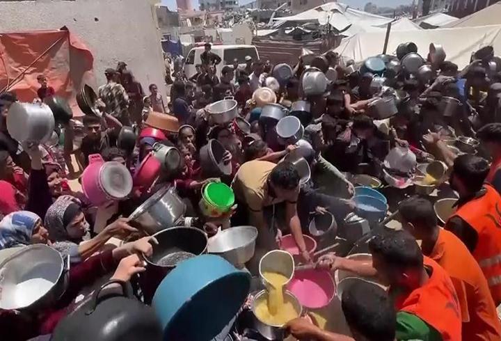 "Yardım vakfı" adında göç planı mı?