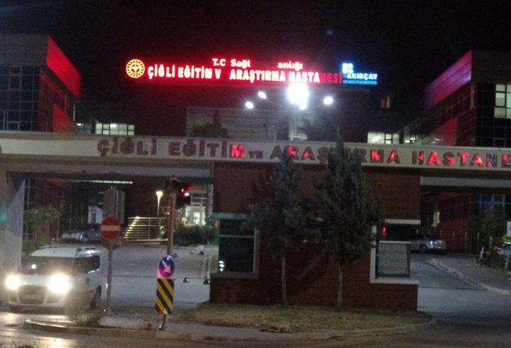 İzmir'de Silahlı Kavga: 4 Yaralı