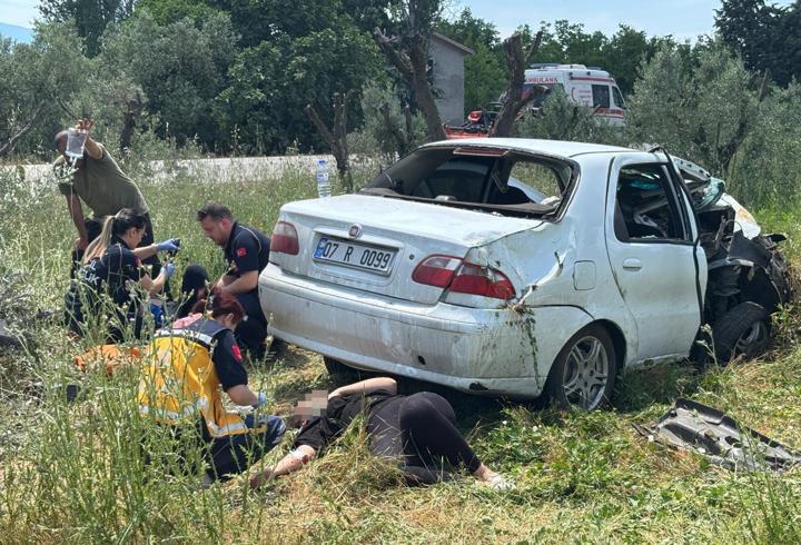 Bursa'da  trafik kazası, 3 yaralı