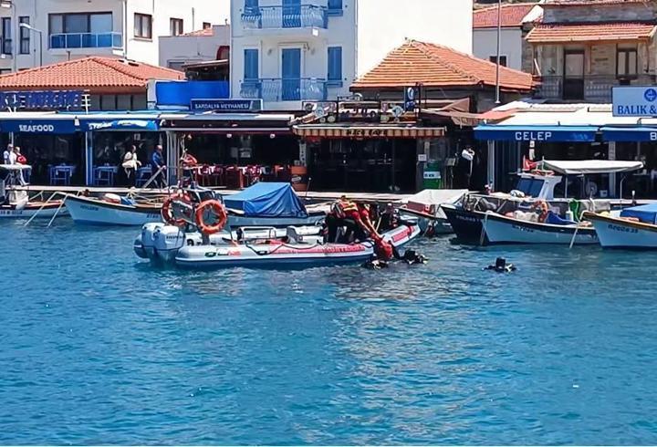 Foça'da deniz dibi pırıl pırıl oldu
