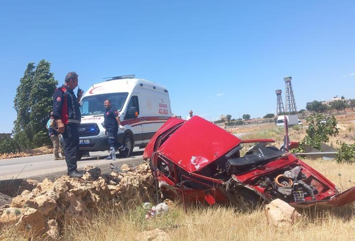 Mardin'de şarampole devrilen otomobilin sürücüsü yaralandı 