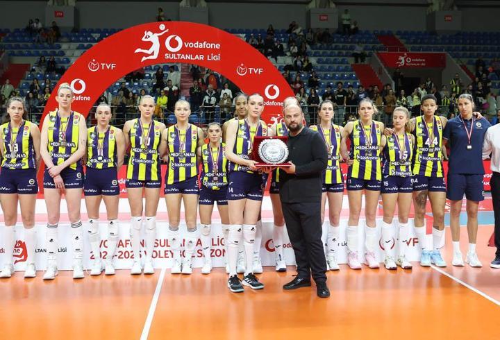 Fenerbahçe Medicana'da 7 ayrılık birden! Resmen açıklandı...