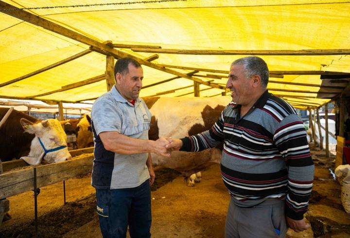 Bornova Kurban Pazarı Açıldı
