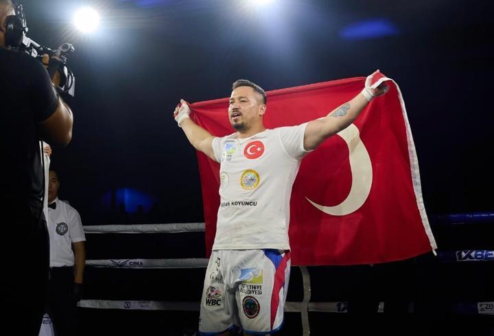 Fethiyeli boksör Kubilay'dan 17'nci zafer