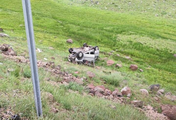 Bingöl’de kamyonla çarpışan hafif ticari aracın sürücüsü öldü