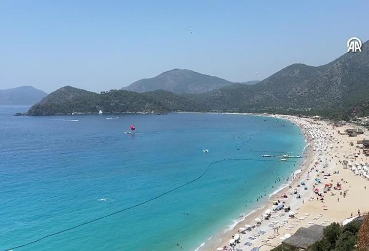 Bayramda tatil bölgelerinde yoğunluk