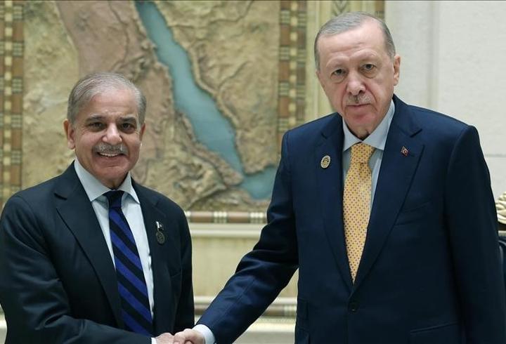 SON DAKİKA... Cumhurbaşkanı Erdoğan, Pakistan Başbakanı Şerif ile görüştü