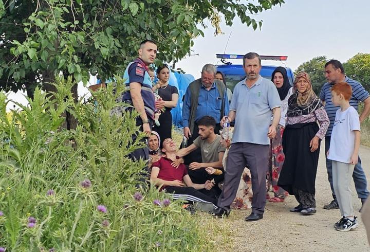 Bursa'da traktör römorkuyla yamaçtan yuvarlanan çocuk yaralandı