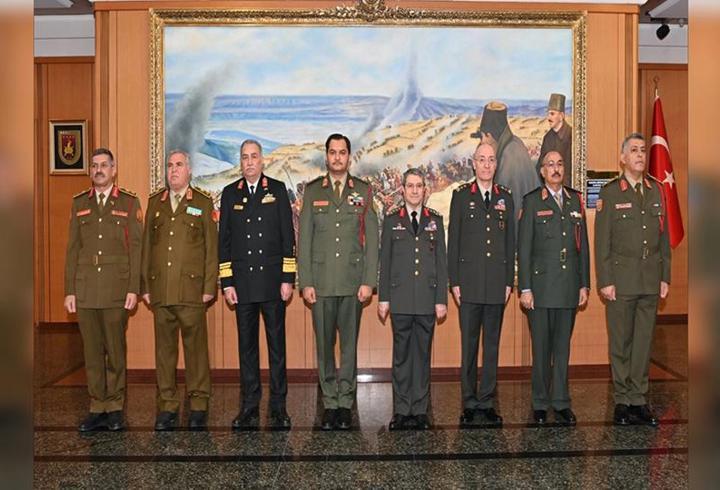 Atina’da Hafter endişesi