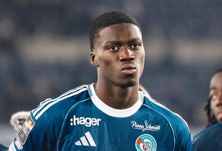 Chelsea, Mamadou Sarr transferini resmen duyurdu
