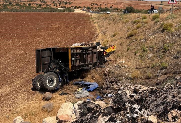 Şanlıurfa’da devrilen traktördeki 2 kişi öldü