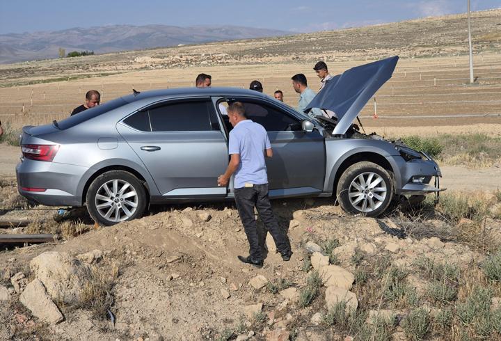 Niğde'de 2 otomobil çarpıştı; 1 ölü, 1 yaralı