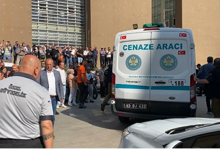 Ferdi Zeyrek'in cenazesi hastane morgundan alındı