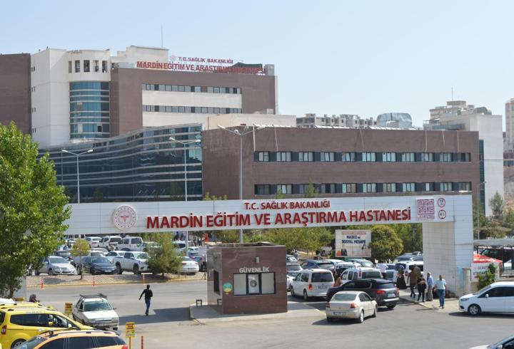 Danıştay hakim otel odasında kanlar içinde bulundu