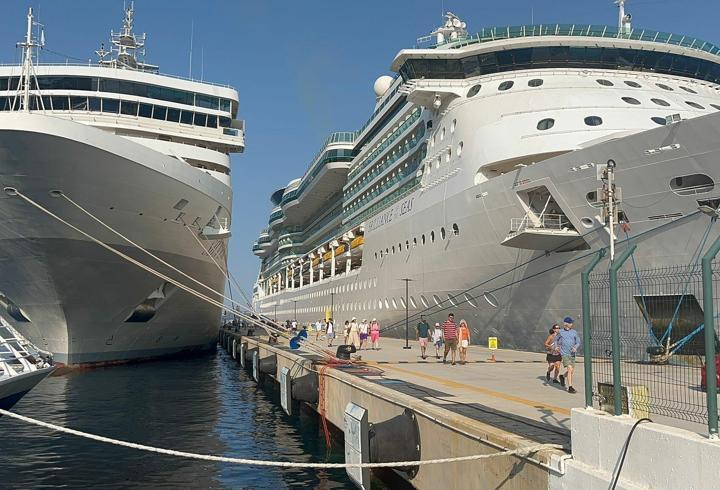 Bodrum'a Gelen Kruvaziyerler Turist Akını