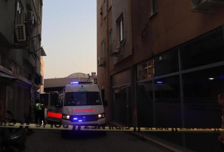 Alkol masasında bıçaklı kavga: 2 ölü, 2 yaralı