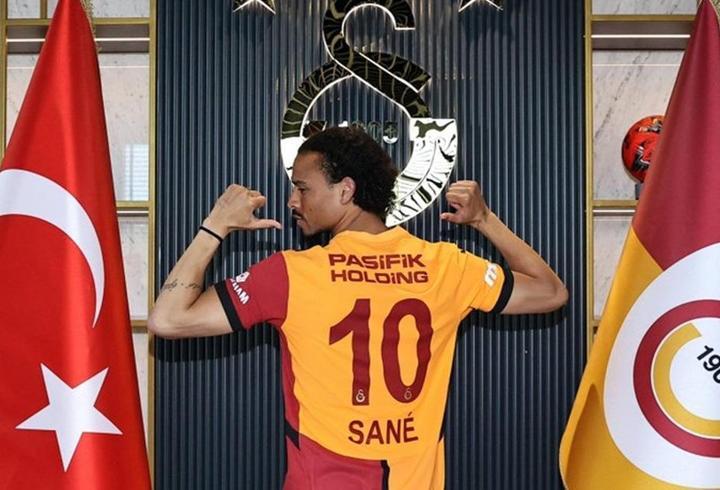 Leroy Sane: Galatasaray’a şans getirmek istiyorum