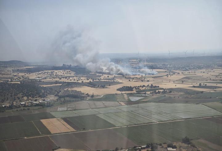 Çanakkale'de tarım arazisindeki yangın 1 saatte söndürüldü