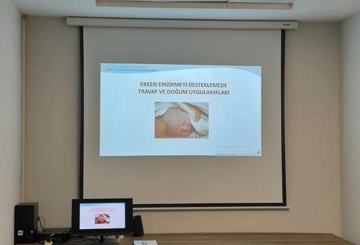 Hassa’da anne adaylarına yönelik gebe okulu açıldı