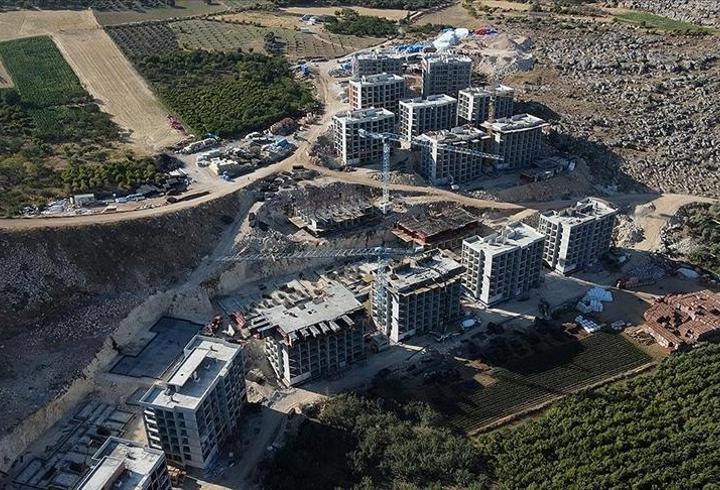 Depremzedeler yeni yuvalarına kavuşacak